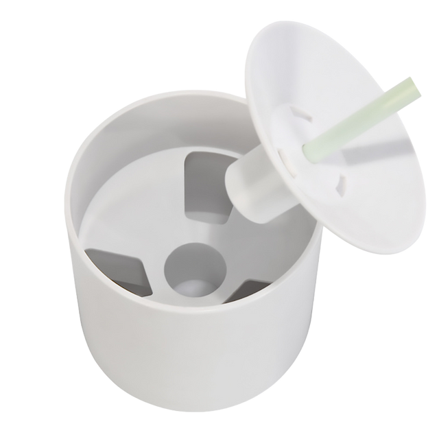 DB001 Golf Hole Cup (Plastic Flagpole Set)