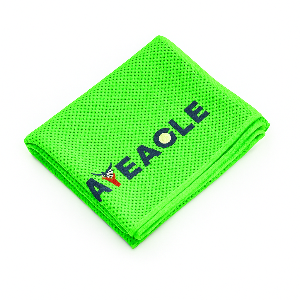 Premium Golf Towel – Ultra-Absorbent Microfiber and Quick Dry