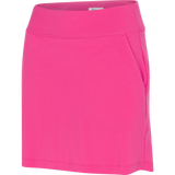 Woman 17" Back Pleat Pull-On Skort